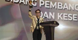 Pelopor bidang teknologi dan inovasi Aqsa Aufa Syauqi Sadana memenangkan DPD Award 2025 untuk Kategori Pembangunan Sosial dan Kesehatan. (Sumber: Dok. DPD RI)