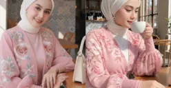 Prompt Edit Foto di Cafe Aesthetic dengan OOTD Pastel Pakai Gemini AI (Sumber: TikTok/@yulizaa20)