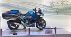 Kawasaki tampil di Japan Mobility Show 2025 dengan motor bertenaga hidrogen berbasis mesin Ninja H2. (Sumber: Dok Kawasaki)