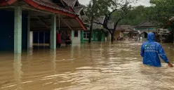 Situasi banjir di kawasan Kecamatan Angsana, Kabupaten Pandeglang. (Sumber: Dok. KSB Pandeglang)
