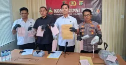 Gelar perkara kasus pembunuhan di Kampung Panjang RT 002/RW 017, Desa Rawa Panjang, Kecamatan Bojonggede, Kabupaten Bogor, Rabu, 5 November 2025. (Sumber: Poskota/Angga Pahlevi)