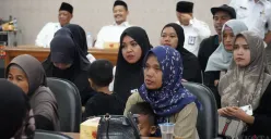 Para pelaku UMKM di Pandeglang saat mengikuti pelatihan program Z-Mart. (Sumber: Poskota/Samsul Fatoni)