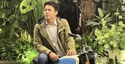 Ariel NOAH resmi diumumkan sebagai pemeran Dilan di dua film terbaru garapan Falcon Pictures: Dilan ITB 1997 dan Dilan Amsterdam (Sumber: Instagram)