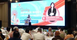 Anggota DPRD DKI Jakarta, Hilda Kusuma Dewi, saat menyampaikan sambutan dalam acara Dialog Aspirasi Bisnis dan Silaturahmi Anggota KADIN Jakarta Barat, Jumat, 7 November 2025. (Sumber: Istimewa)