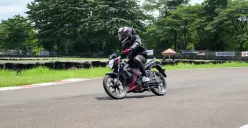 Motor Suzuki Satria Pro diuji coba di Sirkuit Sentul, Bogor. (Sumber: Dok. Istimewa)