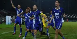 Selebrasi para pemain Persib Bandung usai berhasil mengalahkan Selangor FC di ACL 2, Kamis 6 November 2025. (Sumber: persib.co.id)