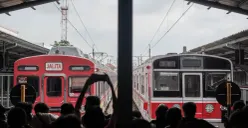 Ilustrasi - Perjalanan Kereta Rel Listrik (KRL) lintas Bogor–Jakarta Kota mengalami gangguan pada Rabu pagi, 17 Desember 2025. 
(Sumber: Poskota/Bilal Nugraha Ginanjar)