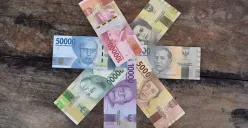 Rencana Redenominasi Rupiah resmi masuk prioritas Kemenku 2025-2029. Simak analisis dampaknya bagi masyarakat dan realisasinya. (Sumber: Freepik)