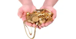 Harga emas perhiasan hari Ini, Jumat 14 November 2025 stabil (Sumber: Pinterest)