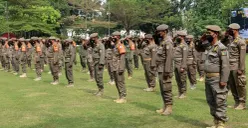 Ilustrasi, petugas Satpol PP Jakarta akan disiagakan di taman-taman dan RTH. (Sumber: Jakarta.go.id)