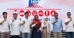 Ketua Dekranasda Kota Depok, Siti Barkah Hasanah (Cing Ikah) dalam acara Ikabento Fair di Pesona Square, Depok. (Sumber: Istimewa)