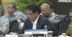 Simak penjelasan lengkap Menkeu Purbaya soal kebijakan barang ilegal dan masa depan bisnis thrifting di Indonesia, termasuk tanggapan atas tuduhan pungli Bea Cukai. (Sumber: YouTube/@KemenkeuRI)