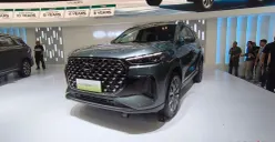 Mobil Chery TIGGO 8 CSH Comfort diperkenalkan di GJAW 2025 di ICE BSD City, Kabupaten Tangerang. (Sumber: Poskota/Erwan Hartawan)