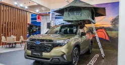 Subaru Indonesia dan Thule menampilkan model kolaborasi pada GJAW 2025 di ICE BSD City, Kabupaten Tangerang. (Sumber: Dok. Subaru)