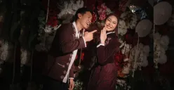 Momen bahagia Dara Arafah dan Rehan Mubarak yang resmi bertunangan. (Sumber: Instagram/@daraarafah, @rehanmubarak)