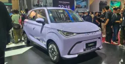 Mobil listrik Jetour X20e sempat melantai di GIIAS 2025, Kelurahan Dungus Cariang, Kecamatan Andir, Kota Bandung. (Sumber: Poskota/Erwan Hartawan)