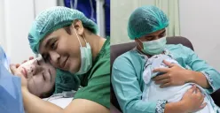 Billy Syahputra dan Vika Kolesnaya dikaruniai anak laki-laki pertama. Kelahiran bayi di Alia Hospital, Jakarta Timur. (Sumber: Instagram/@bilsky16)