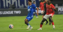 Beckham Putra Nugraha tampil penuh semangat bersama Persib Bandung. Gelandang muda ini kini bersiap membela Timnas Indonesia melawan Arab Saudi di Kualifikasi Piala Dunia 2026. (Sumber: Poskota/Gatot Poedji Utomo)