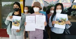 Sejumlah perempuan yang mengaku menjadi korban dugaan investasi bodong berkedok bisnis kosmetik mendatangi Polres Metro Bekasi Kota, Sabtu 4 Oktober 2025. (Sumber: Istimewa)
