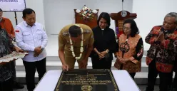 Wali Kota Bekasi, Tri Adhianto, saat meresmikan Gereja Kristen Pasundan (GKP) Jemaat Seroja di Kelurahan Harapan Jaya, Bekasi Utara, Selasa, 7 Oktober 2025. (Sumber: Dok. Pemkot Bekasi)