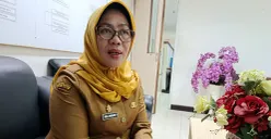 Kepala Disperindag Kota Bekasi, Ika Indah Yarti. (Sumber: POSKOTA | Foto: Nurpini Aulia Rapika)