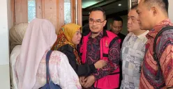 Mantan Kadisbud Jakarta, Iwan Henry Wardhana seusai sidang di Pengadilan Tipikor Jakarta Pusat, Gunung Sahari Selatan, Kemayoran, Kamis, 9 Oktober 2025. (Sumber: Poskota/Ramot Sormin)
