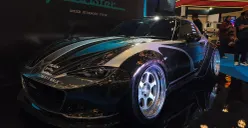 lan Paint Indonesia tampil di IMX 2025 dengan Mazda Miata MX-5 “Toraja Roadster”. (Sumber: Poskota/Erwan Hartawan)