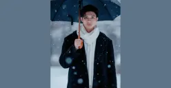Ubah Foto Jadi ala Orang Korea Pakai Payung di Tengah Salju Pakai Gemini AI (Sumber: TikTok/ajsanityyy)