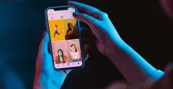 Cara download konten video dari TikTok secara gratis. (Sumber: Freepik)