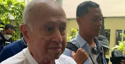 Nono Anwar Makarim, orang tua mantan Mendikbudristek, Nadiem Makarim. (Sumber: POSKOTA | Foto: Ali Mansur)