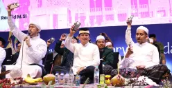 Dzikir dan sholawat bersama Habib Ali Zainal serta Habib Husain bin Ja’far dalam rangka HUT ke-393 Kabupaten Tangerang, digelar di Alun-alun Tigaraksa, Kabupaten Tangerang, Selasa, 14 Oktober 2025. (Sumber: Istimewa)