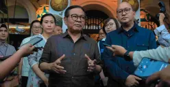 Gubernur Jakarta, Pramono Anung dan Menteri Investasi dan Hilirisasi, Rosan Roeslani di kawasan Kota Tua, Jakarta Barat, Sabtu, 18 Oktober 2025. (Sumber: Kominfotik Pemprov DKI Jakarta)