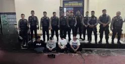 Tim Patroli Perintis Presisi Polres Metro Jakarta Pusat menangkap 15 remaja yang diduga terlibat dalam aksi tawuran dan penyalahgunaan narkotika pada Sabtu, 18 Oktober 2025 dini hari. (Sumber: Polres Metro Jakarta Pusat)