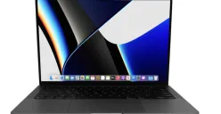 Apple MacBook Pro 14 inci dengan chip M5 menghadirkan lompatan besar dalam performa AI dan efisiensi energi, menjadi simbol era baru komputasi cerdas di lini Mac. (Sumber: Dok/Apple)
