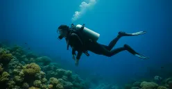 Ide prompt Gemini AI untuk edit foto sedang diving di laut (Sumber: AI)