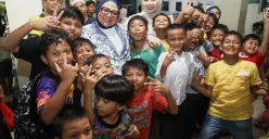 Wakil Ketua DPRD Jakarta, Rany Mauliani menyosialisasikan stunting di Rusunawa Jatinegara Barat, Jakarta Timur. (Sumber: Dok. Sekretariat DPRD Jakarta)