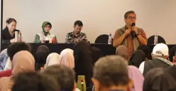 Dinas Lingkungan Hidup (DLH) DKI Jakarta menggelar pelatihan bagi para pendamping bank sampah di seluruh kelurahan sebagai bagian dari upaya mewujudkan target satu RW satu bank sampah aktif. (Sumber: DLH Jakarta)