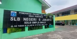 SLB 5 Jakarta, Slipi, Palmerah, Jakarta Barat. (Sumber: Poskota/Pandi Ramedhan)