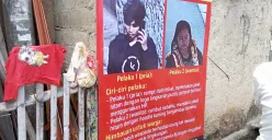 Wajah terduga pelaku pencurian sepeda dipampang dalam sebuah poster besar oleh warga RT 09 RW 03, Meruya, Kembangan, Jakarta Barat. (Sumber: Poskota/Pandi Ramedhan)