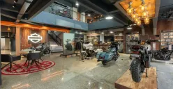 Delar baru Harley-Davidson bernama Plaza Harley-Davidson of Surabaya di Jl. Mayjen HR. Muhammad Nomor 26, Kelurahan Pradahkalikendal, Kecamatan Dukuh Pakis, Kota Surabaya. (Sumber: Dok. Harley-Davidson)