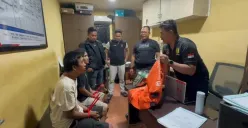 Polsek Tambora telah menangkap dua pelaku pencurian sepeda motor (curanmor) yang beraksi di Jalan Krendang Selatan, Kelurahan Krendang, Kecamatan Tambora, Jakarta Barat, pada Senin, 20 Oktober 2025. (Sumber: Polres Metro Jakarta Barat)