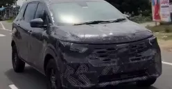 Kamuflase mobil terbaru Nissan dengan model MPV 7-seater baru berbasis Renault Triber untuk pasar India. (Sumber: Dok. Istimewa)