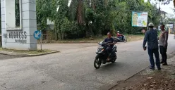 Lokasi begal mahasiswa di Jalan Raya Leuwinanggung, Kelurahan Leuwinanggung, Kecamatan Tapos, Kota Depok, Rabu, 29 Oktober 2025. (Sumber: Dok. Polsek Cimanggis)