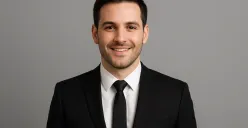 Contoh prompt Gemini AI untuk edit foto profesional CV dan portofolio (Sumber: AI)