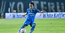 Henhen Herdiana Dipinjamkan Persib Bandung ke Persik Kediri: Babak Baru Karier Bek Kanan Loyalis Maung Bandung (Sumber: Dok/Persib)