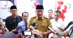 Bupati Bogor Rudy Susmanto memaparkan bahwa rekor MURI atas pelayanan publik 80 jam nonstop menjadi semangat baru untuk meningkatkan kualitas layanan masyarakat. (Sumber: Pemkab Bogor)