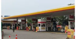 Kelangkaan bahan bakar minyak (BBM) di sejumlah SPBU swasta, khususnya Shell dan BP-AKR. (Sumber: X/@Giladiskon)