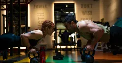 Rekomendasi 3 Channel YouTube untuk Work Out di Rumah (Sumber: Unsplash/ Akram Huseyn)