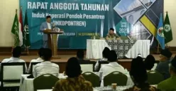 KH Marsudi Syuhud terpilih jadi ketua umum Inkopontren periode 2025-2030, target menjadi pembayar zakat terbesar. (Sumber: Istimewa)