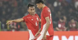 Pelatih Persib Bandung Sampaikan Pesan Khusus untuk Dua Pemain Muda: Kakang Rudianto dan Robi Darwis (Sumber: Dok/Persib)